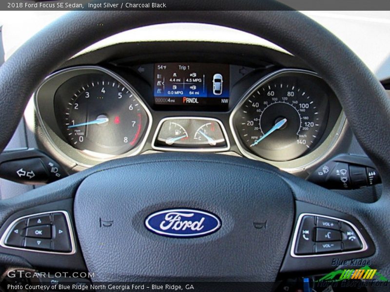 Ingot Silver / Charcoal Black 2018 Ford Focus SE Sedan