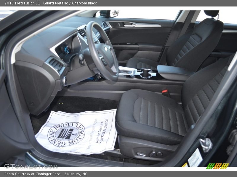 Guard Metallic / Charcoal Black 2015 Ford Fusion SE