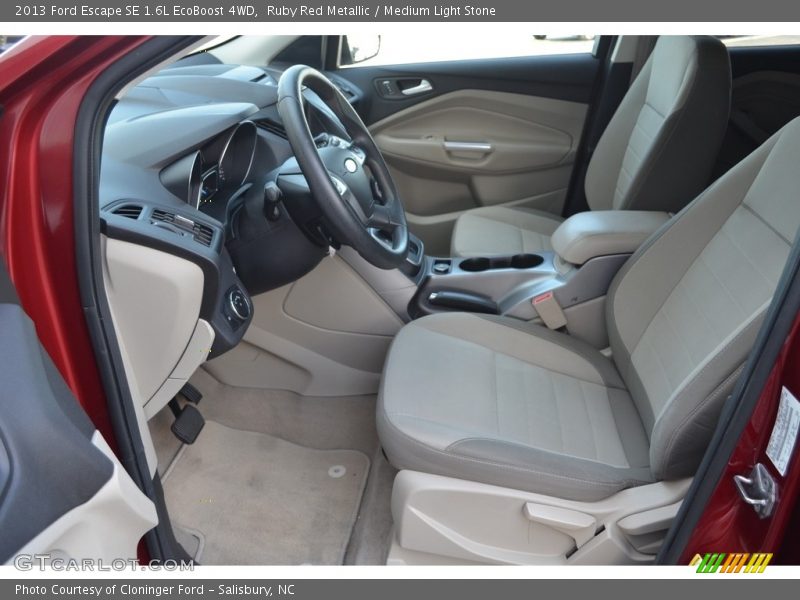 Ruby Red Metallic / Medium Light Stone 2013 Ford Escape SE 1.6L EcoBoost 4WD