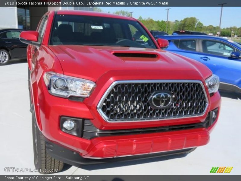 Barcelona Red Metallic / Graphite w/Gun Metal 2018 Toyota Tacoma TRD Sport Double Cab