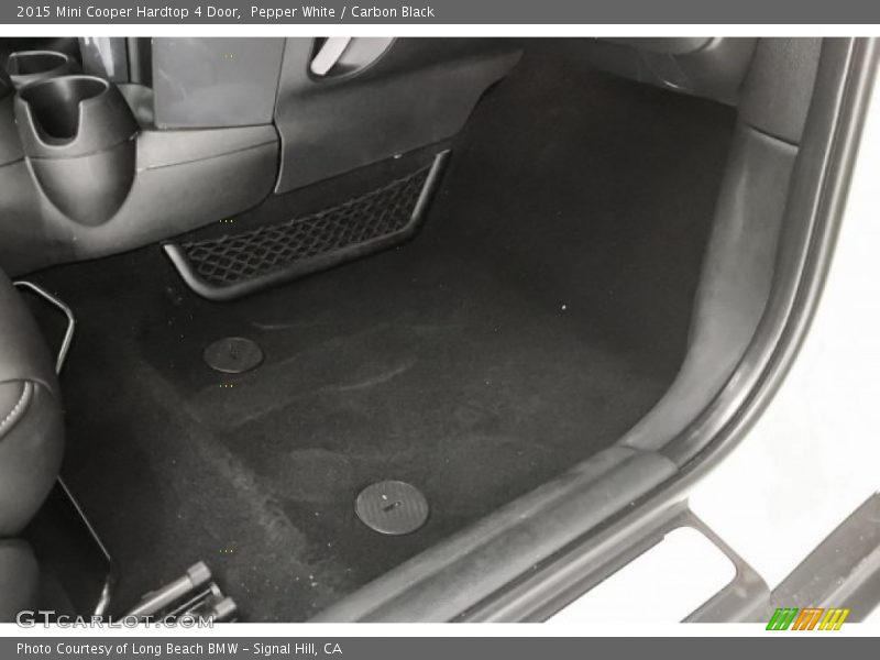 Pepper White / Carbon Black 2015 Mini Cooper Hardtop 4 Door