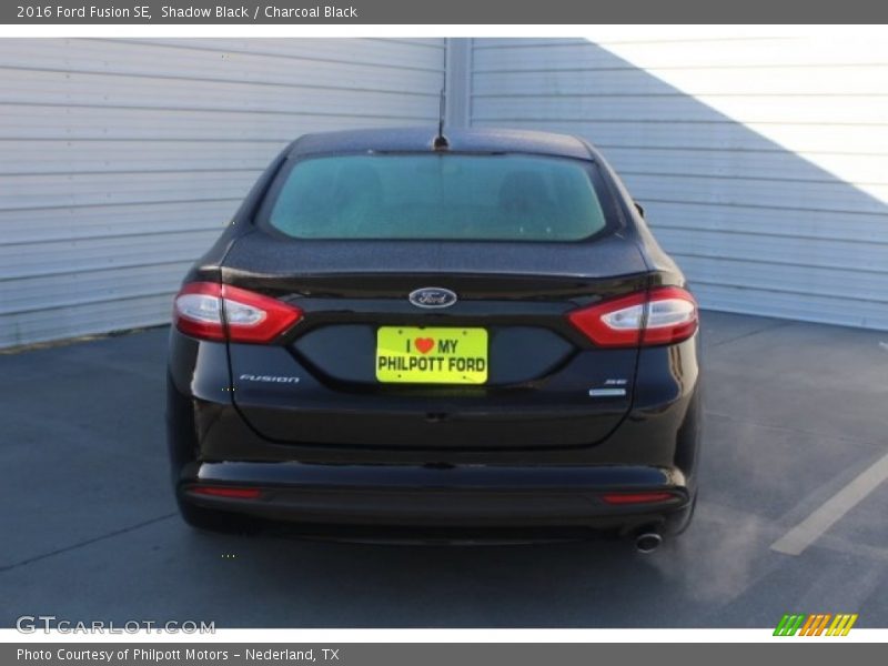 Shadow Black / Charcoal Black 2016 Ford Fusion SE