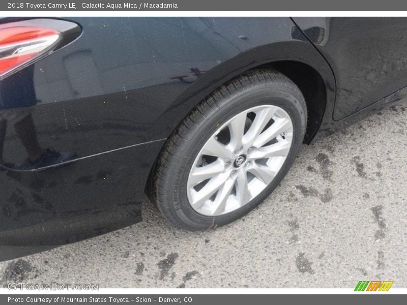 Galactic Aqua Mica / Macadamia 2018 Toyota Camry LE