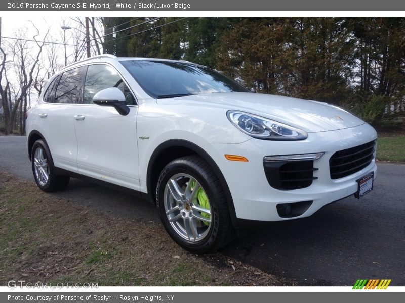 White / Black/Luxor Beige 2016 Porsche Cayenne S E-Hybrid