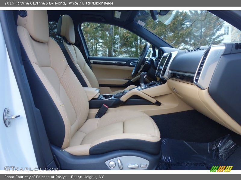 Front Seat of 2016 Cayenne S E-Hybrid