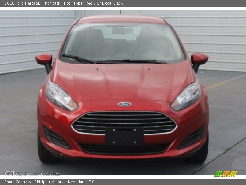 Hot Pepper Red / Charcoal Black 2018 Ford Fiesta SE Hatchback