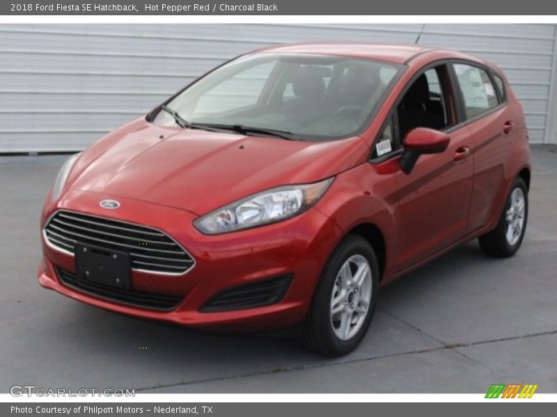 Hot Pepper Red / Charcoal Black 2018 Ford Fiesta SE Hatchback
