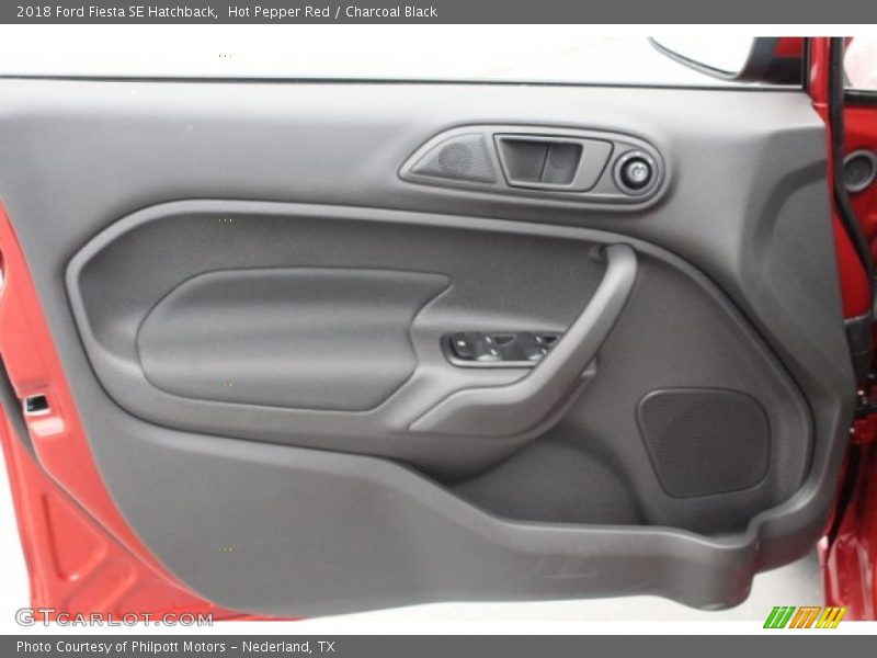 Hot Pepper Red / Charcoal Black 2018 Ford Fiesta SE Hatchback