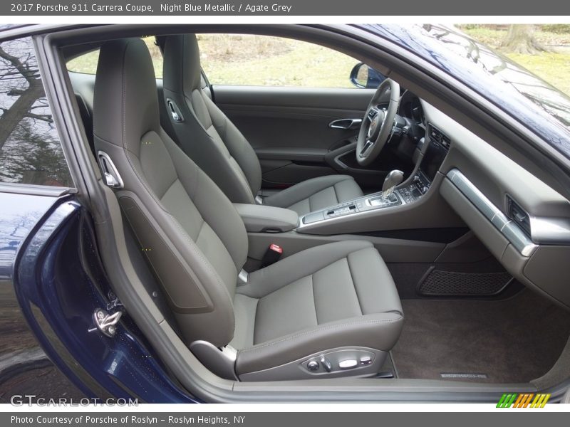 Front Seat of 2017 911 Carrera Coupe