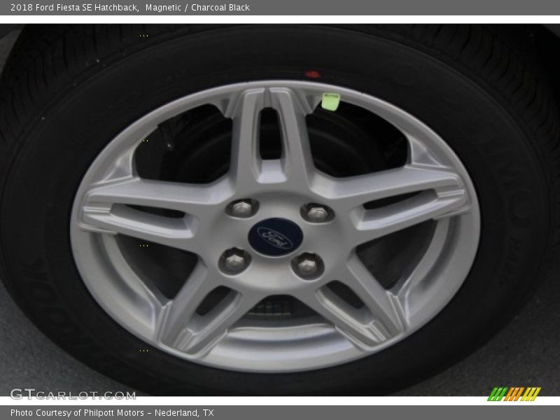 Magnetic / Charcoal Black 2018 Ford Fiesta SE Hatchback