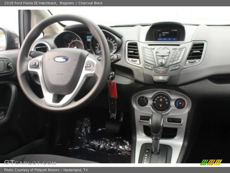 Magnetic / Charcoal Black 2018 Ford Fiesta SE Hatchback