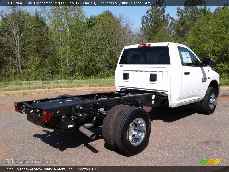 Bright White / Black/Diesel Gray 2018 Ram 3500 Tradesman Regular Cab 4x4 Chassis