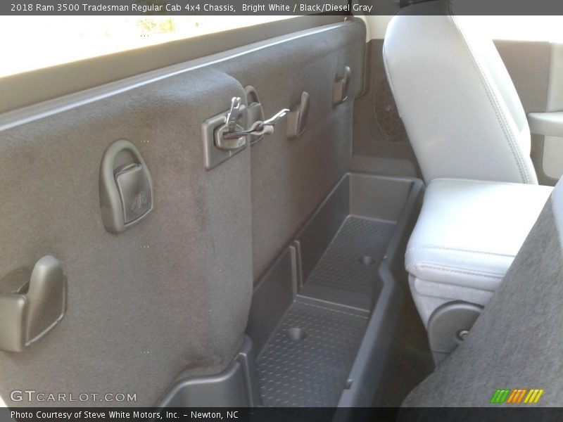 Bright White / Black/Diesel Gray 2018 Ram 3500 Tradesman Regular Cab 4x4 Chassis