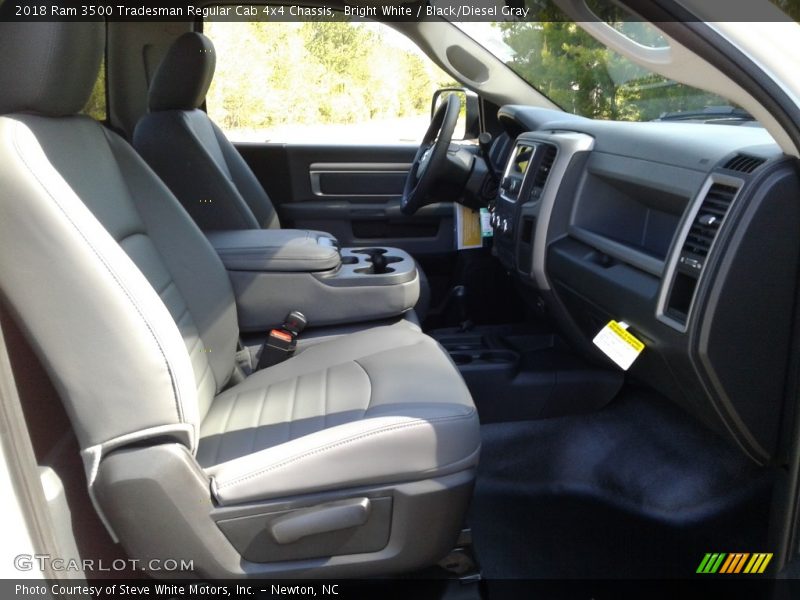 Bright White / Black/Diesel Gray 2018 Ram 3500 Tradesman Regular Cab 4x4 Chassis