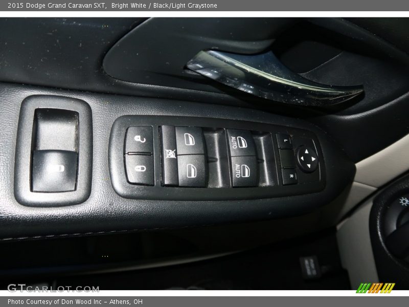 Bright White / Black/Light Graystone 2015 Dodge Grand Caravan SXT