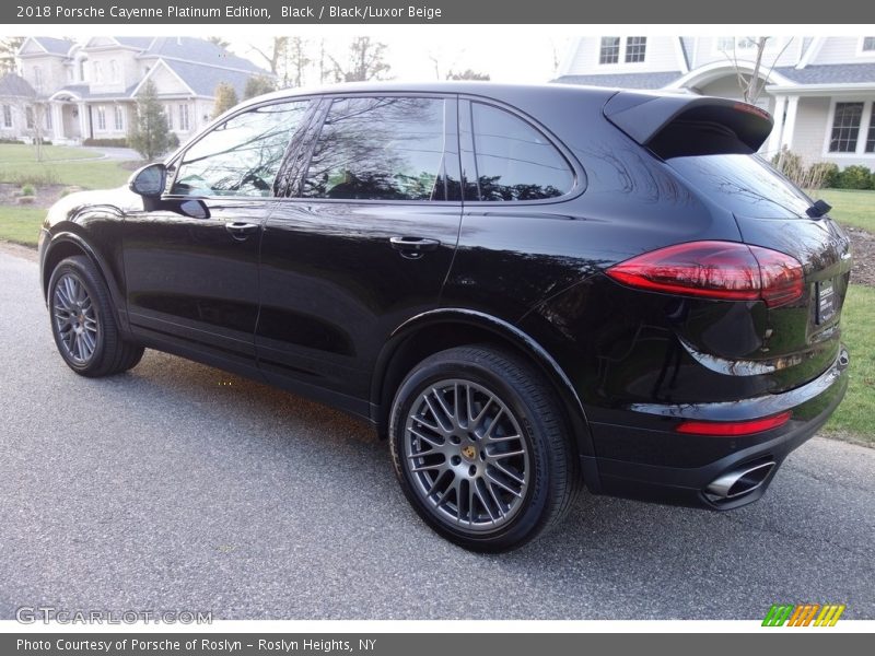 Black / Black/Luxor Beige 2018 Porsche Cayenne Platinum Edition