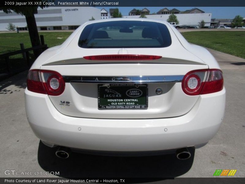 Pearlescent White / Ivory/Charcoal 2009 Jaguar XK XK8 Coupe
