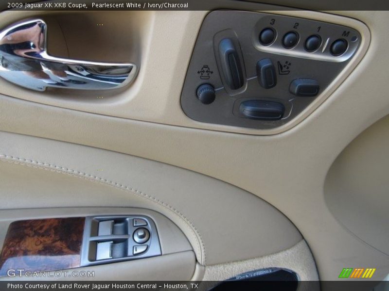 Pearlescent White / Ivory/Charcoal 2009 Jaguar XK XK8 Coupe