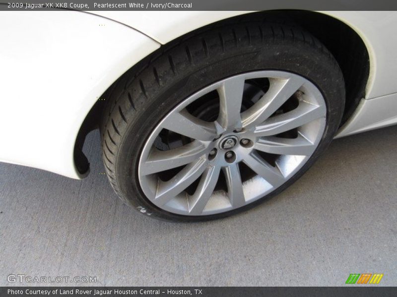 Pearlescent White / Ivory/Charcoal 2009 Jaguar XK XK8 Coupe