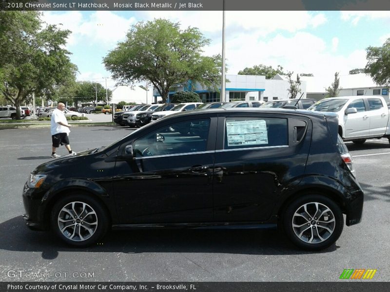 Mosaic Black Metallic / Jet Black 2018 Chevrolet Sonic LT Hatchback