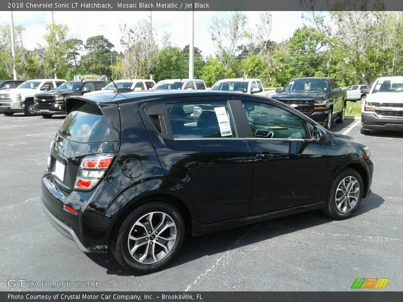 Mosaic Black Metallic / Jet Black 2018 Chevrolet Sonic LT Hatchback