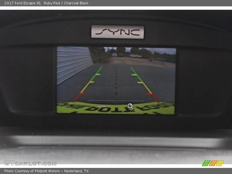 Ruby Red / Charcoal Black 2017 Ford Escape SE