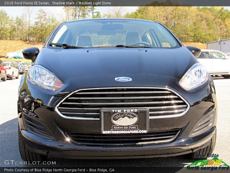 Shadow Black / Medium Light Stone 2018 Ford Fiesta SE Sedan