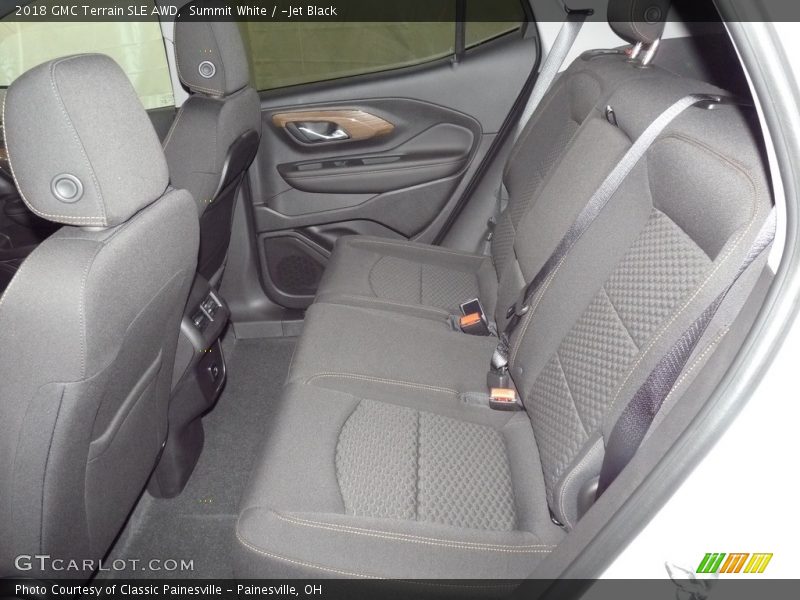 Summit White / ­Jet Black 2018 GMC Terrain SLE AWD