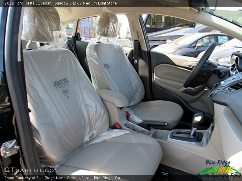 Shadow Black / Medium Light Stone 2018 Ford Fiesta SE Sedan