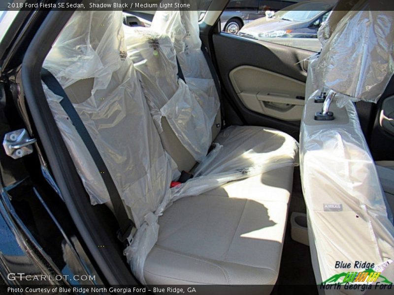 Shadow Black / Medium Light Stone 2018 Ford Fiesta SE Sedan