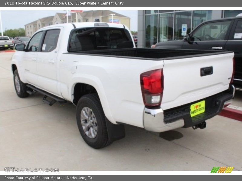 Super White / Cement Gray 2018 Toyota Tacoma SR5 Double Cab