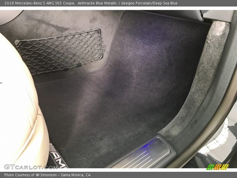 Anthracite Blue Metallic / designo Porcelain/Deep Sea Blue 2018 Mercedes-Benz S AMG S63 Coupe