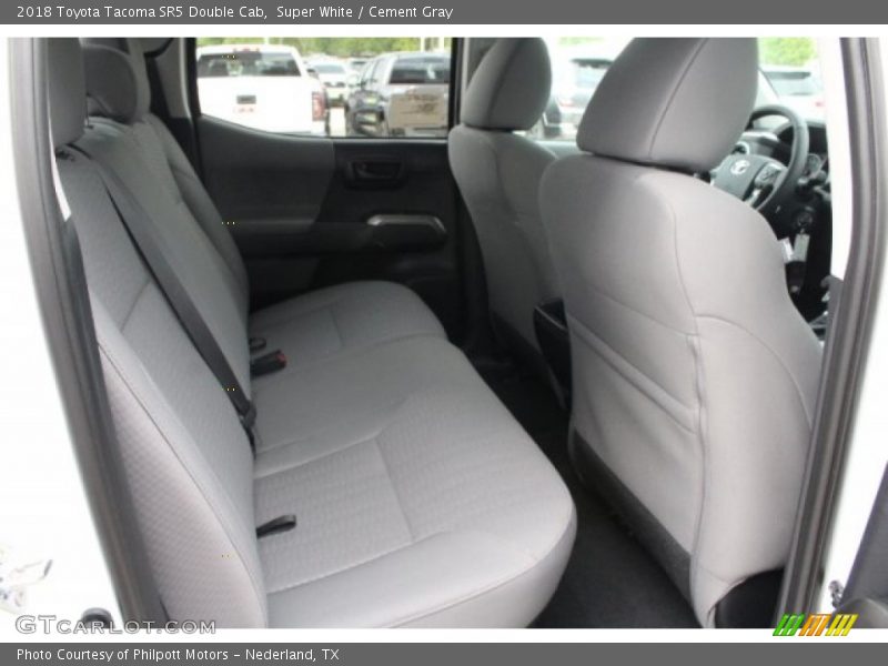 Super White / Cement Gray 2018 Toyota Tacoma SR5 Double Cab