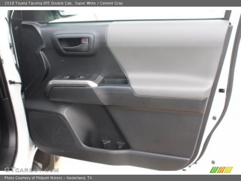 Super White / Cement Gray 2018 Toyota Tacoma SR5 Double Cab