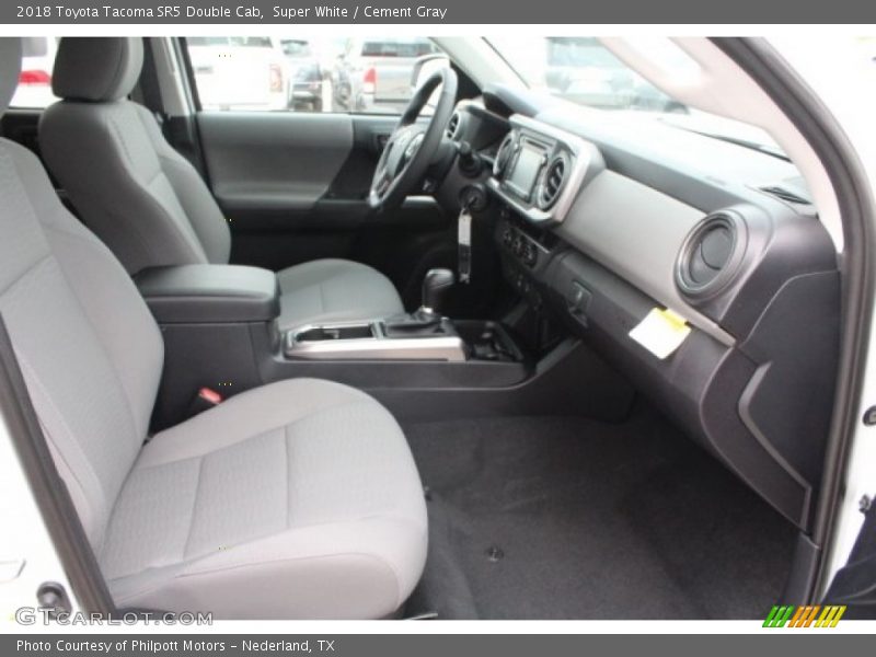 Super White / Cement Gray 2018 Toyota Tacoma SR5 Double Cab