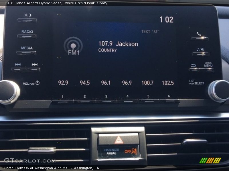 Audio System of 2018 Accord Hybrid Sedan