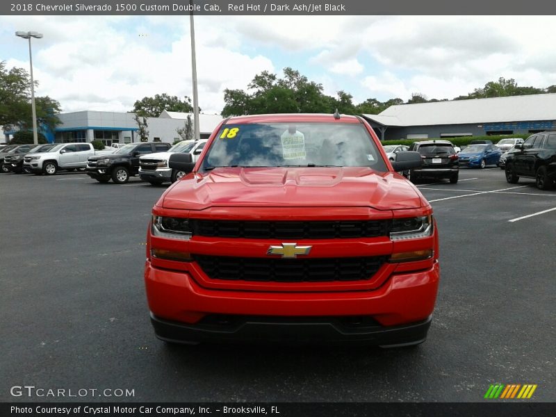 Red Hot / Dark Ash/Jet Black 2018 Chevrolet Silverado 1500 Custom Double Cab