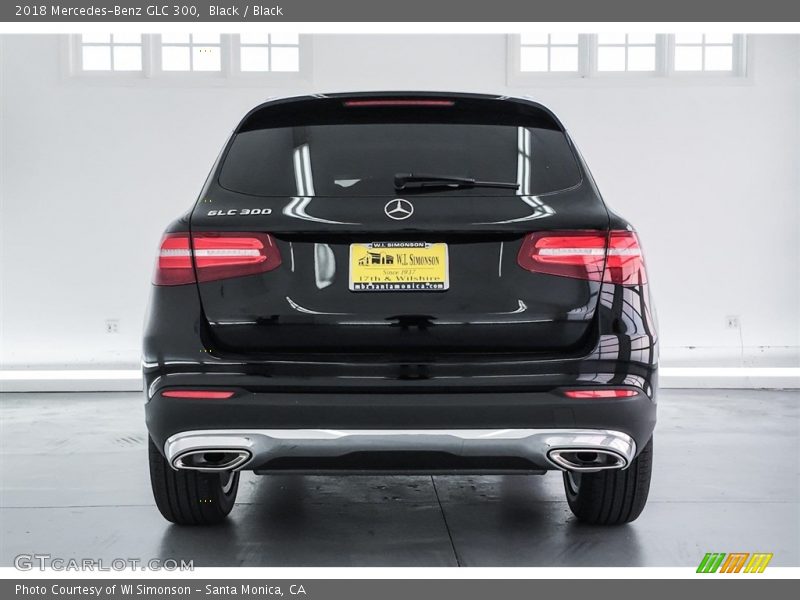 Black / Black 2018 Mercedes-Benz GLC 300