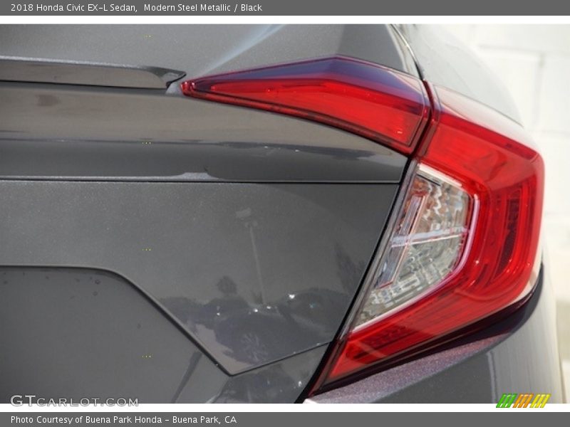 Modern Steel Metallic / Black 2018 Honda Civic EX-L Sedan