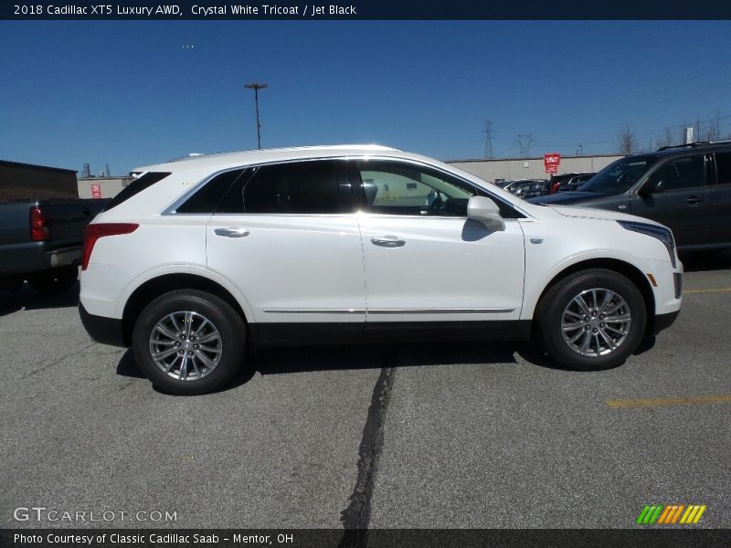 Crystal White Tricoat / Jet Black 2018 Cadillac XT5 Luxury AWD