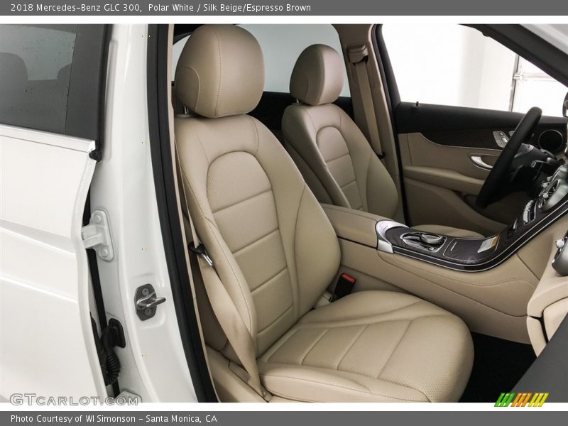 Polar White / Silk Beige/Espresso Brown 2018 Mercedes-Benz GLC 300