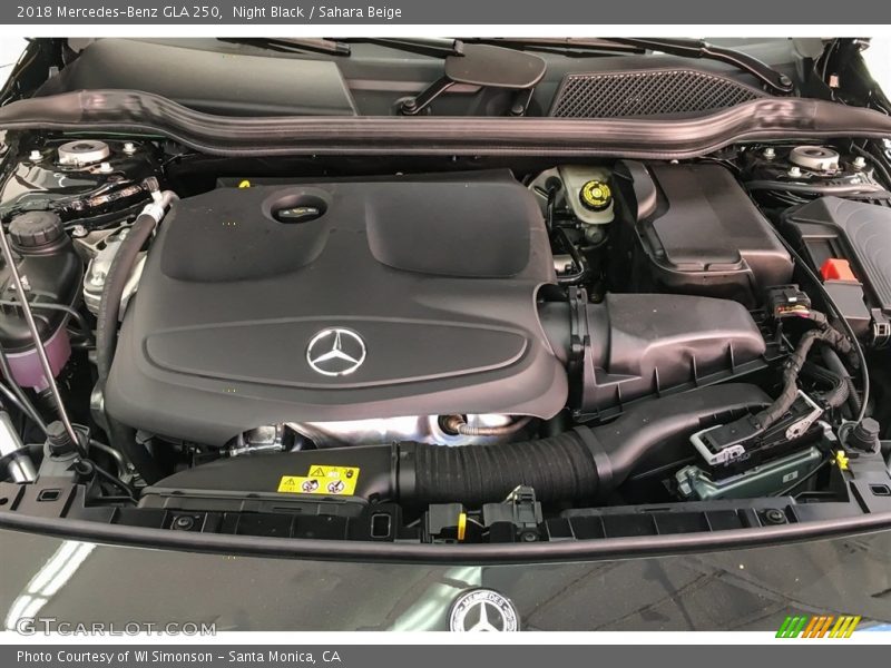 Night Black / Sahara Beige 2018 Mercedes-Benz GLA 250
