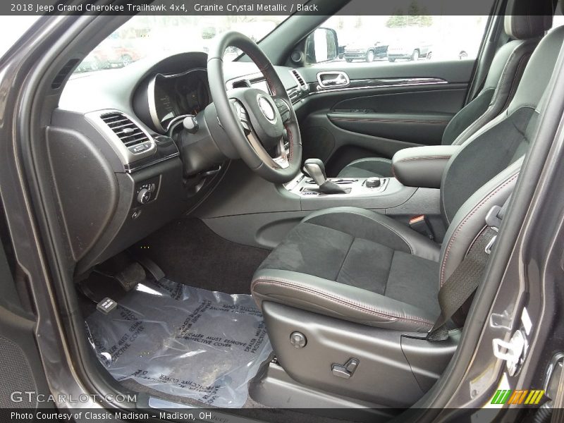 Granite Crystal Metallic / Black 2018 Jeep Grand Cherokee Trailhawk 4x4