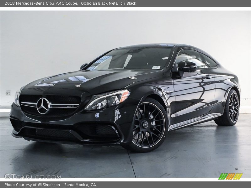 Front 3/4 View of 2018 C 63 AMG Coupe