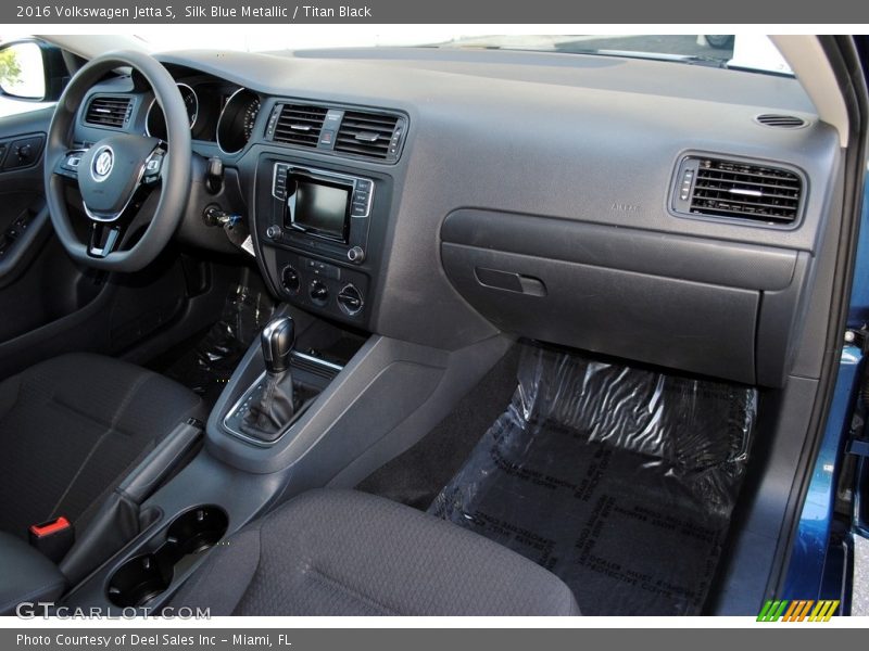 Silk Blue Metallic / Titan Black 2016 Volkswagen Jetta S