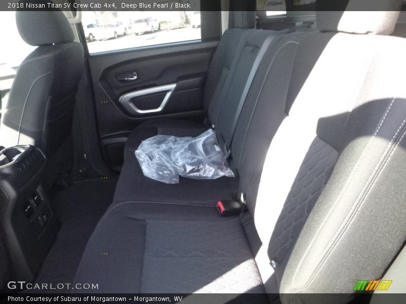 Deep Blue Pearl / Black 2018 Nissan Titan SV Crew Cab 4x4