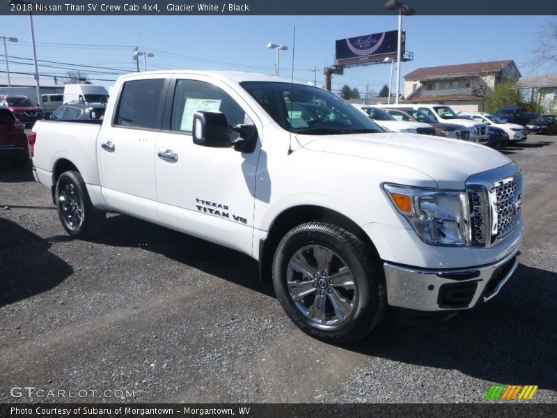 Front 3/4 View of 2018 Titan SV Crew Cab 4x4