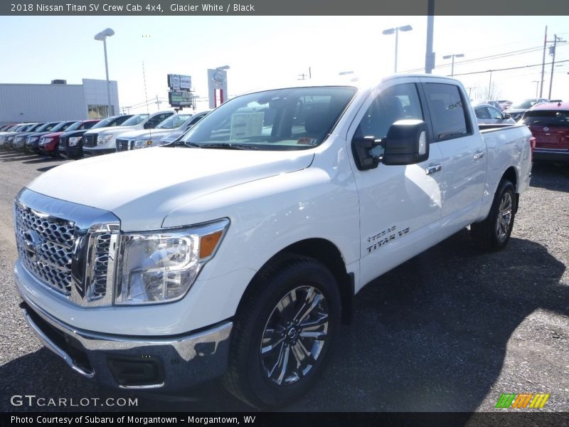 Glacier White / Black 2018 Nissan Titan SV Crew Cab 4x4