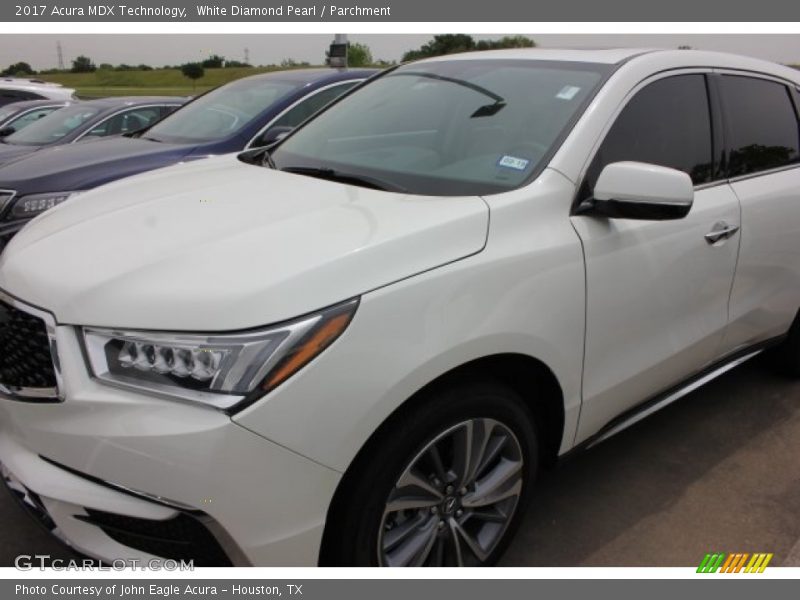 White Diamond Pearl / Parchment 2017 Acura MDX Technology