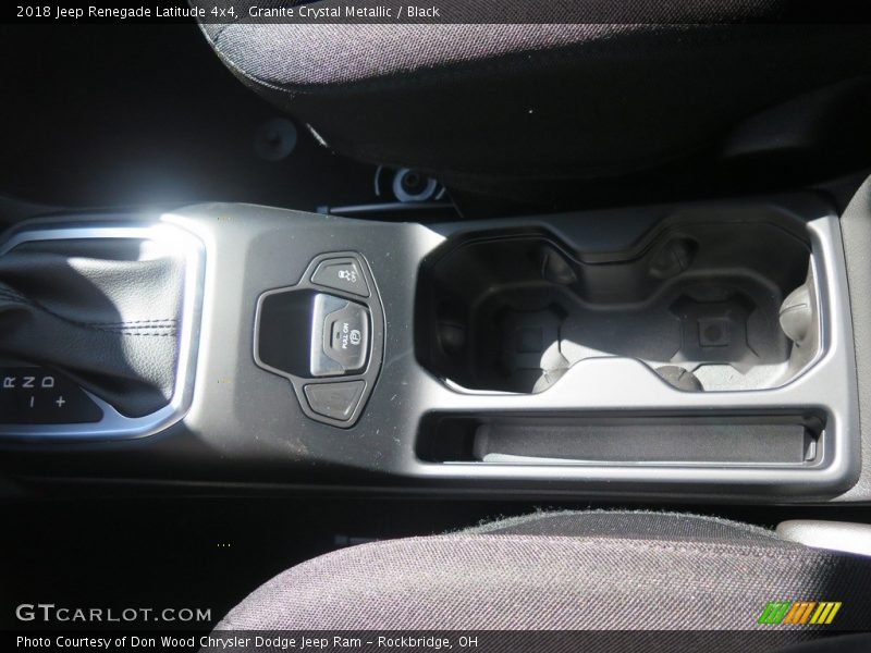 Granite Crystal Metallic / Black 2018 Jeep Renegade Latitude 4x4